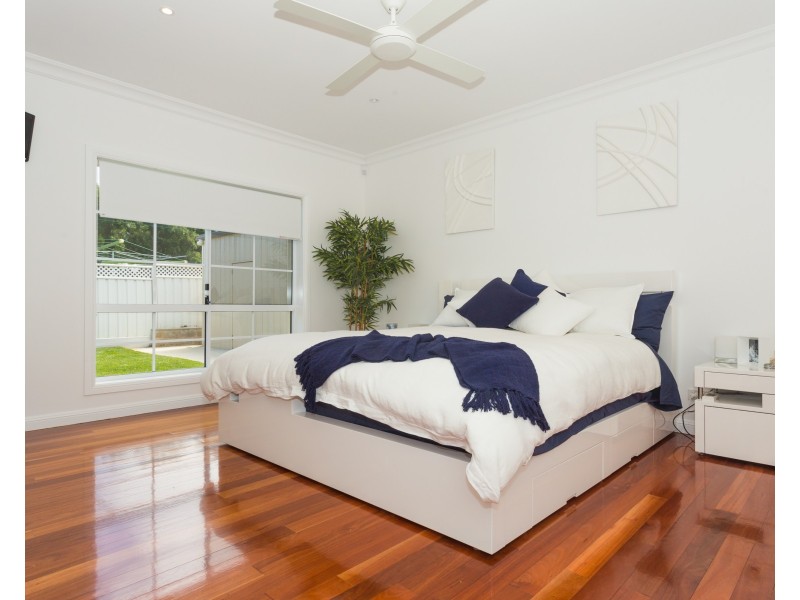 8 Roselawn Drive, Orange NSW 2800