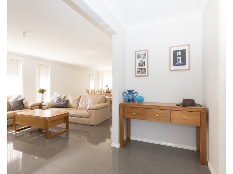 9 Downey Crescent, Orange NSW 2800