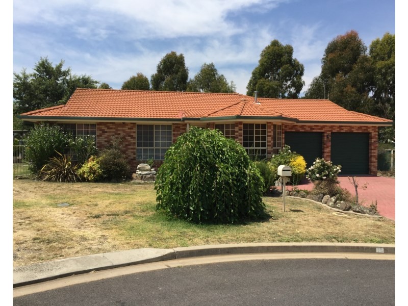 3 Digby Close, Orange NSW 2800