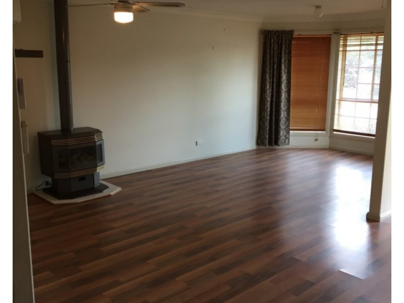 3 Digby Close, Orange NSW 2800