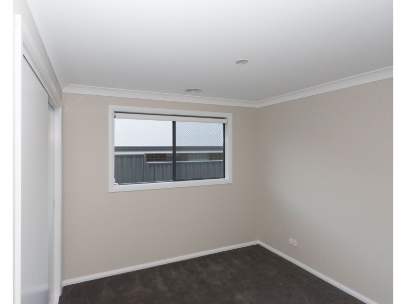 10 Tilston Way, Orange NSW 2800