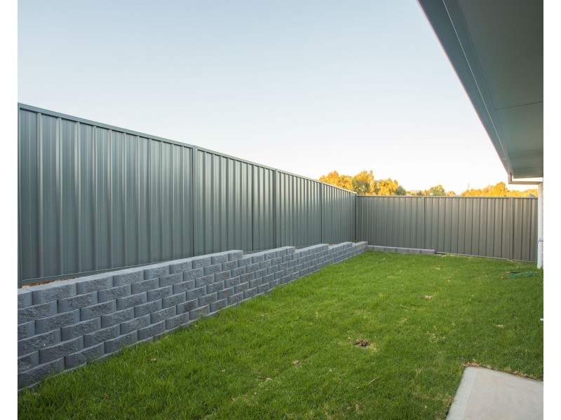 10 Tilston Way, Orange NSW 2800