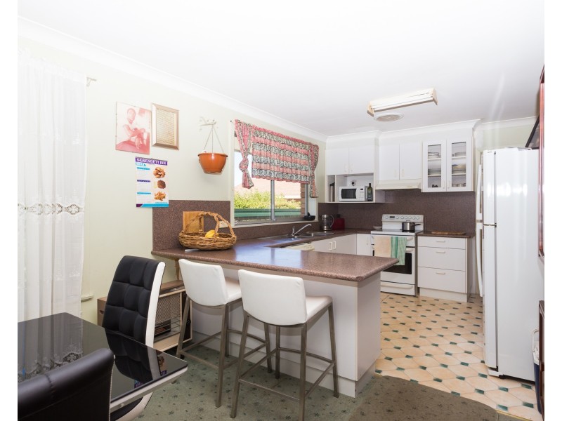 2 Caleula Crescent, Orange NSW 2800