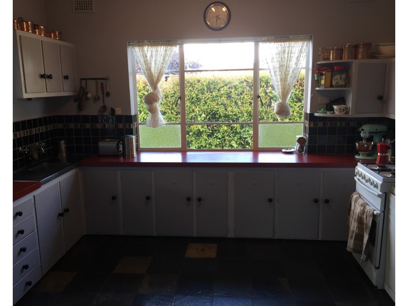 1 Tynan Street, Orange NSW 2800