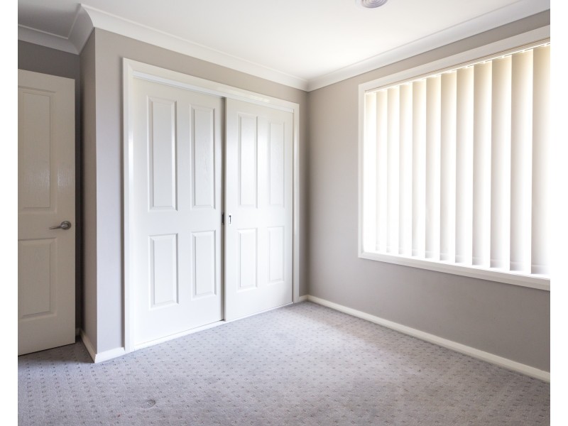 21 Robinson Court, Orange NSW 2800