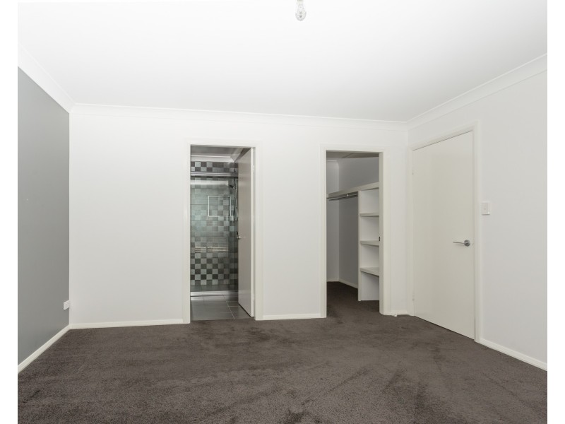 18 Downey Crescent, Orange NSW 2800