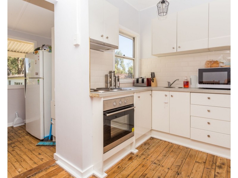 11 North Street, Orange NSW 2800