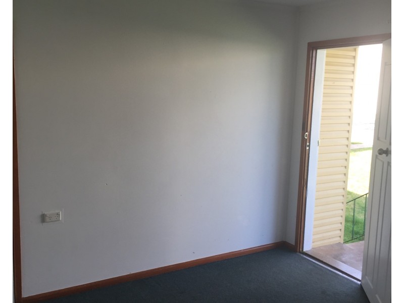 171 Lone Pine Avenue, Orange NSW 2800