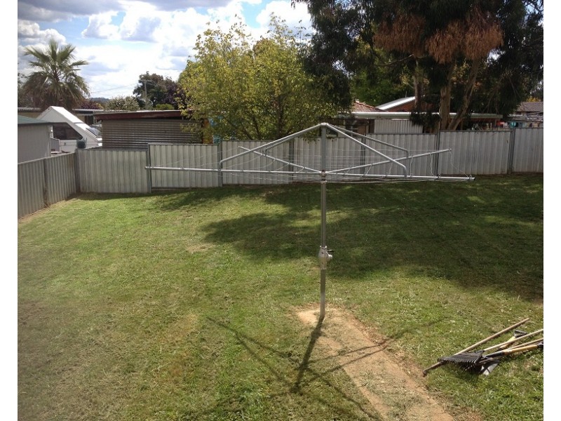 171 Lone Pine Avenue, Orange NSW 2800