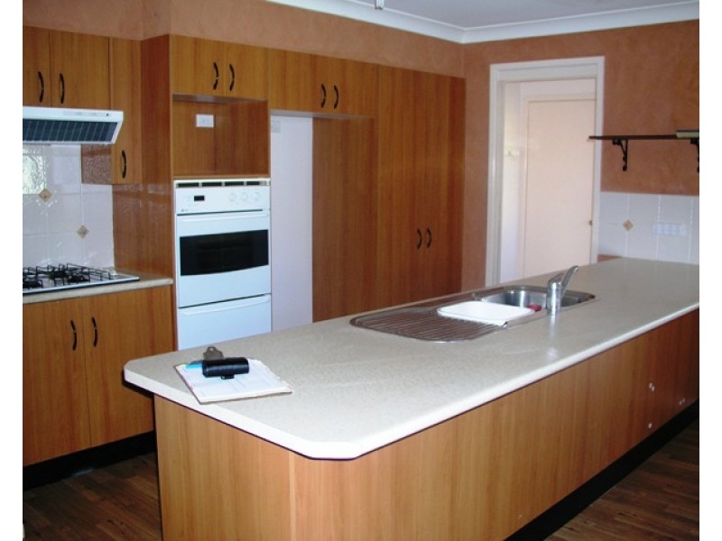 12 Marsden Place, Orange NSW 2800