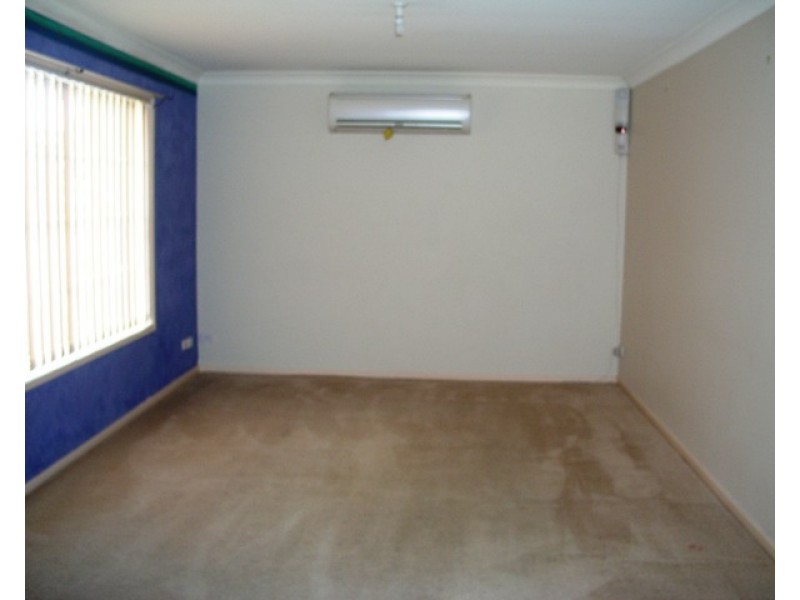 12 Marsden Place, Orange NSW 2800