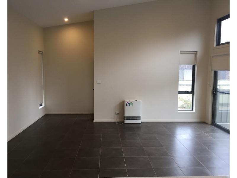 9D Windred Street, Orange NSW 2800