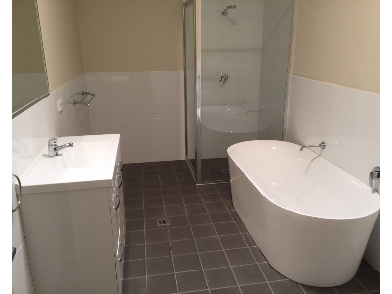 9D Windred Street, Orange NSW 2800