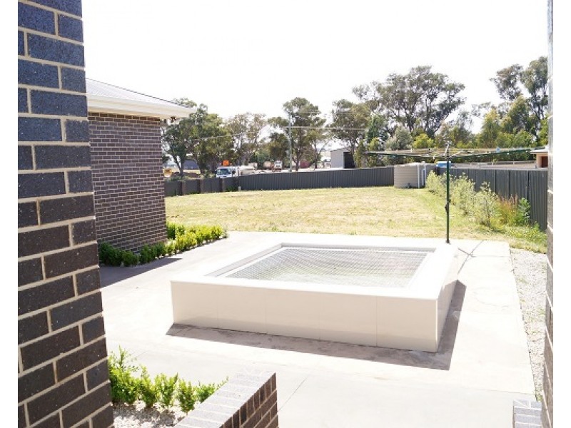 32 Moonstone Drive, Orange NSW 2800