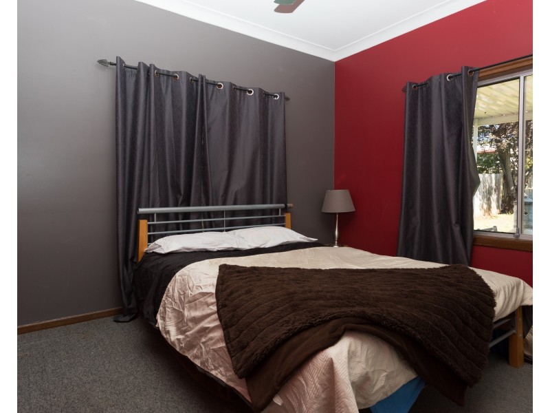 25 Tobruk Crescent, Orange NSW 2800