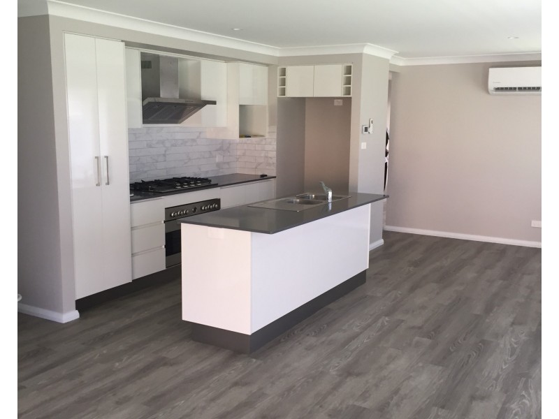 14 Tilston Way, Orange NSW 2800