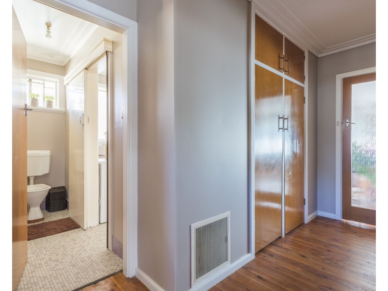 202 Dalton Street, Orange NSW 2800