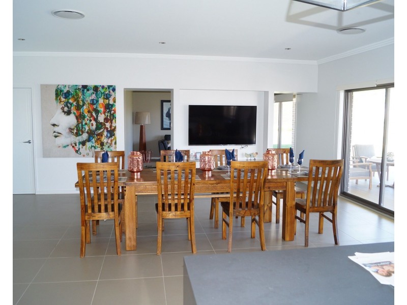 4 The Snowy Way, Orange NSW 2800