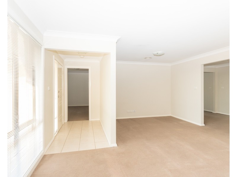 10 Quinlan Run, Orange NSW 2800