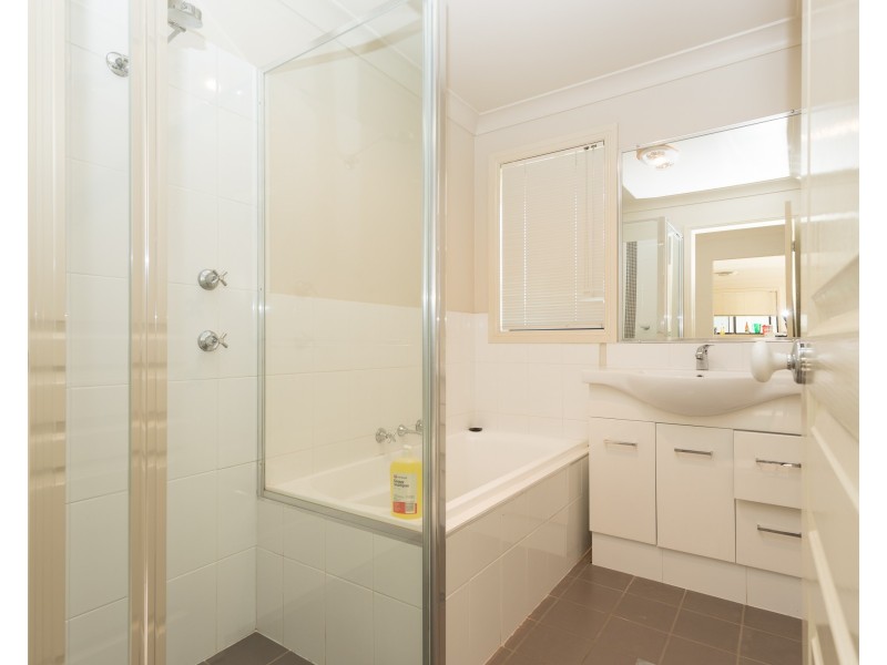 3 Discovery Drive, Orange NSW 2800