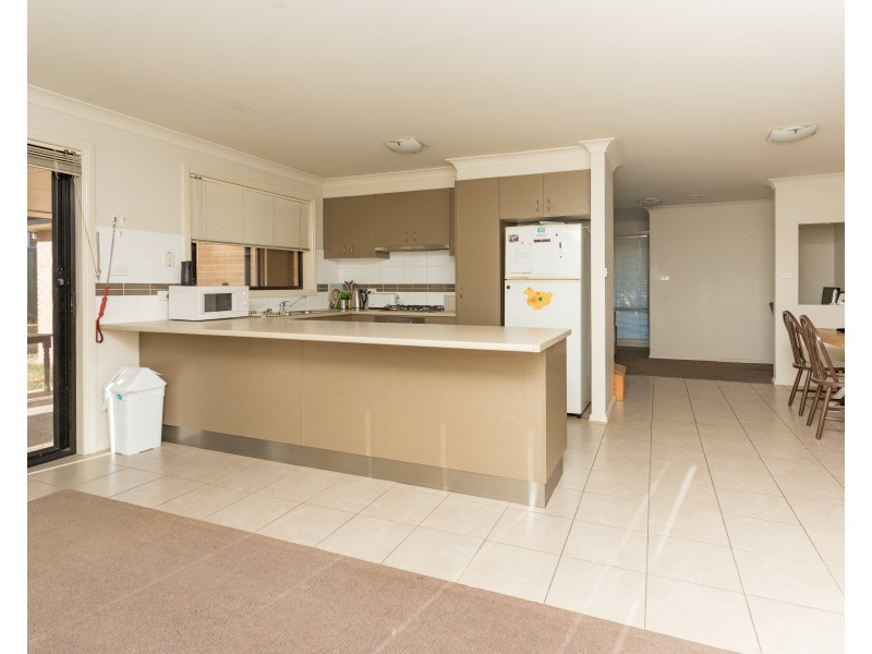 3 Discovery Drive, Orange NSW 2800