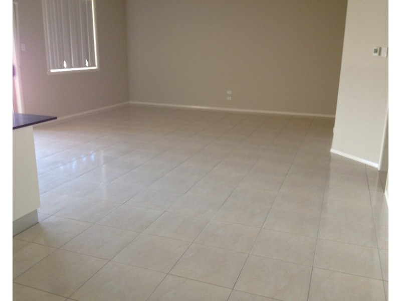 4 Agate Street, Orange NSW 2800