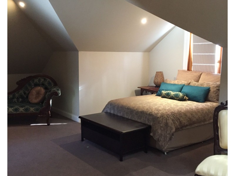 4 Blake Street, Millthorpe NSW 2798