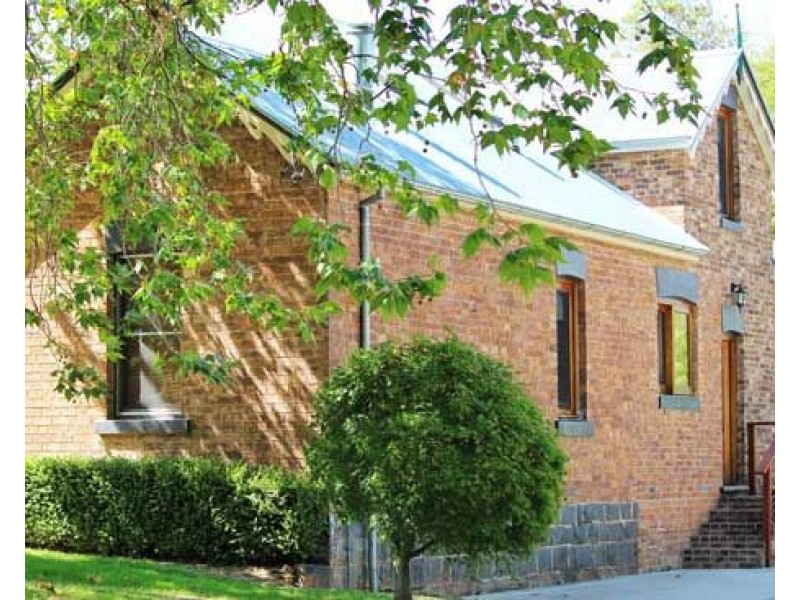 4 Blake Street, Millthorpe NSW 2798