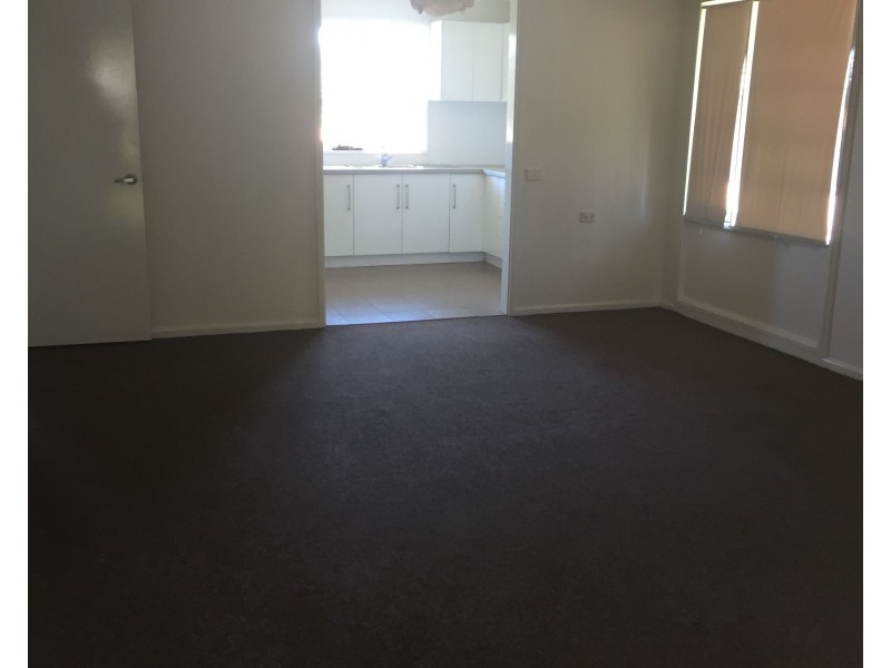 30 South Terrace, Orange NSW 2800