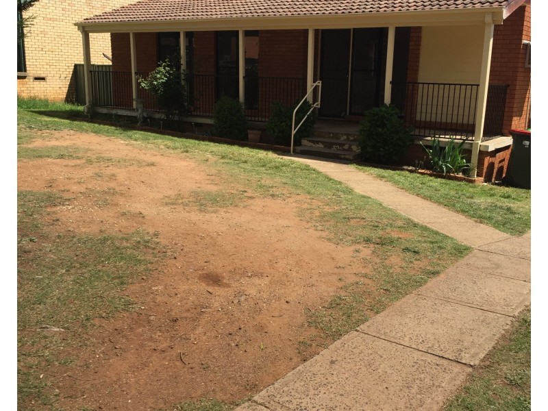 16 Pindari Place, Orange NSW 2800