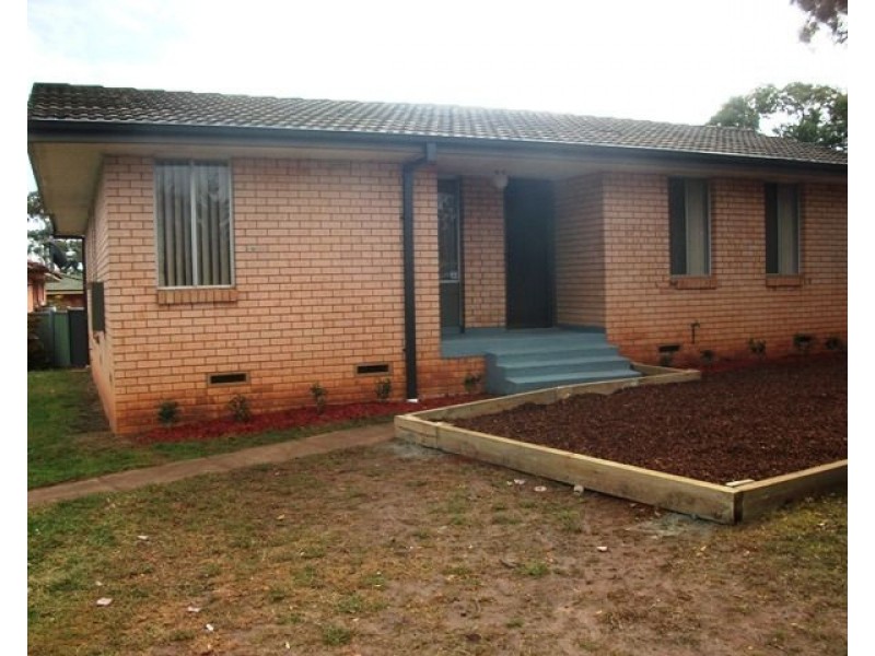 22 Currong Crescent, Orange NSW 2800