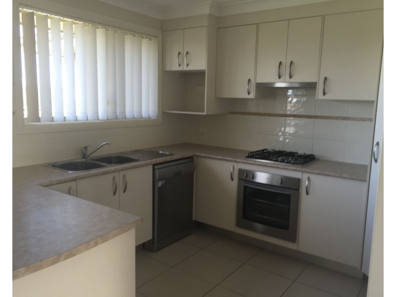 7 Quinlan Run, Orange NSW 2800