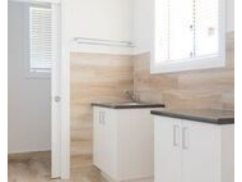 87 Kearneys Drive, Orange NSW 2800