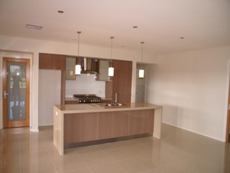 21 Emerald Drive, Orange NSW 2800