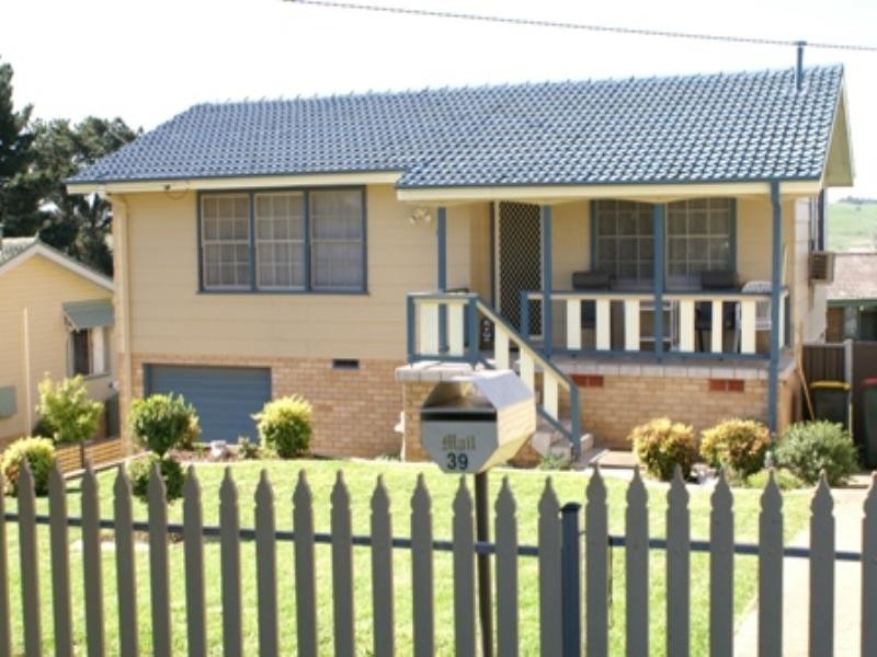 39 Jindalee Avenue, Orange NSW 2800