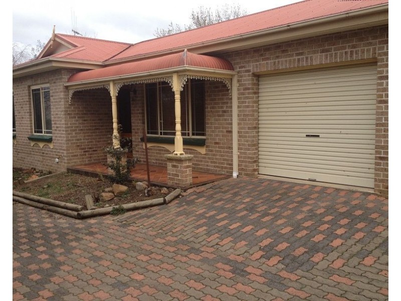 2/57a Casey Street, Orange NSW 2800