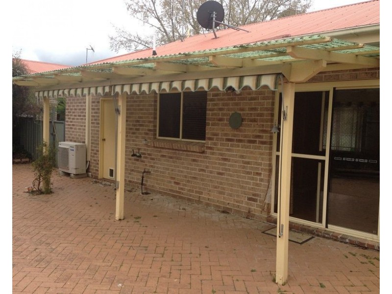 2/57a Casey Street, Orange NSW 2800