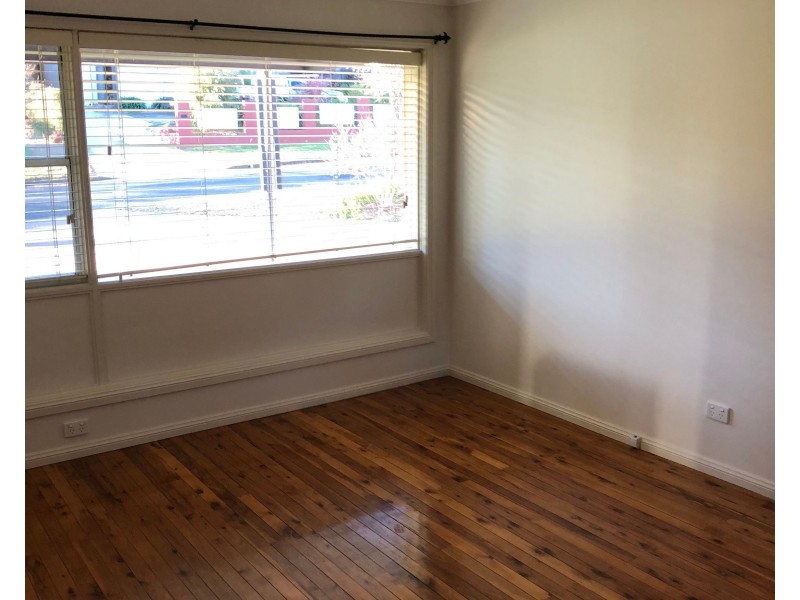 2 Cemar Avenue, Orange NSW 2800
