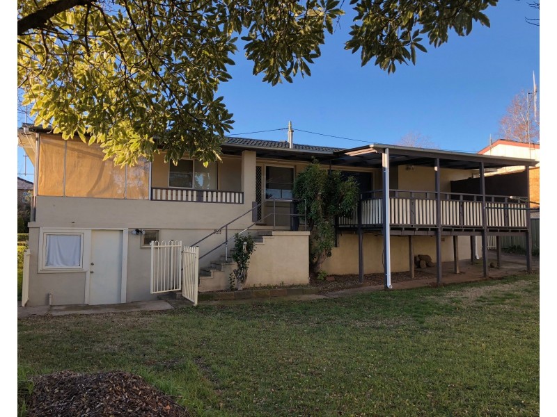 2 Cemar Avenue, Orange NSW 2800