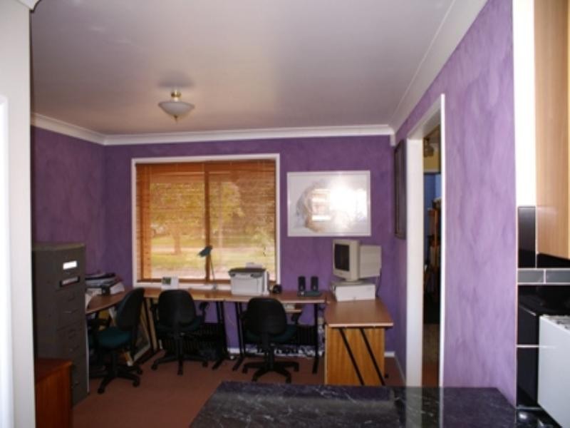 8 Brooke Place, Orange NSW 2800