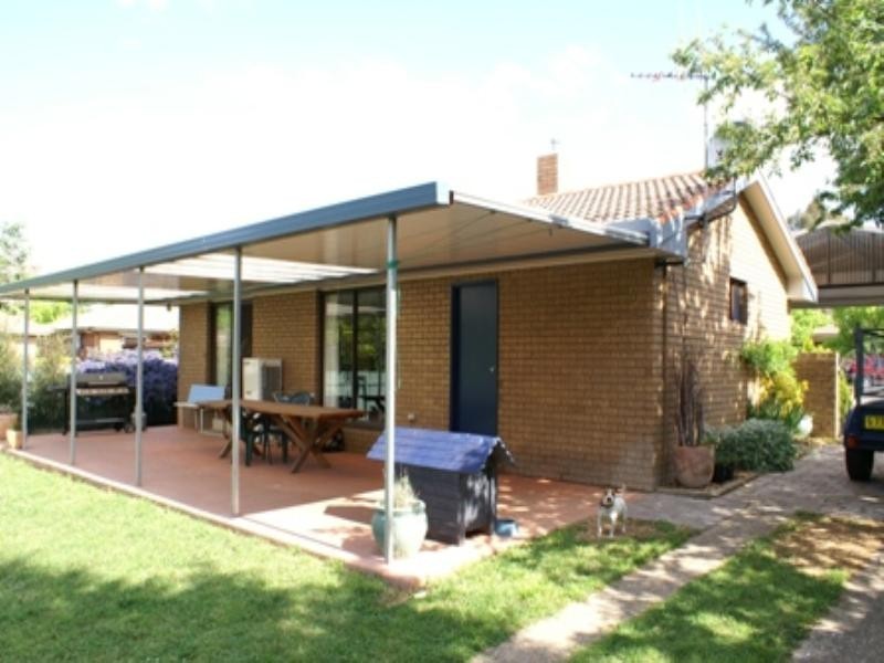 8 Brooke Place, Orange NSW 2800