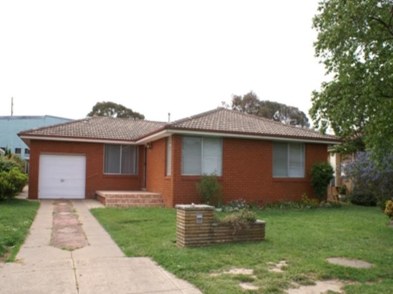 3 Apollo Place, Orange NSW 2800