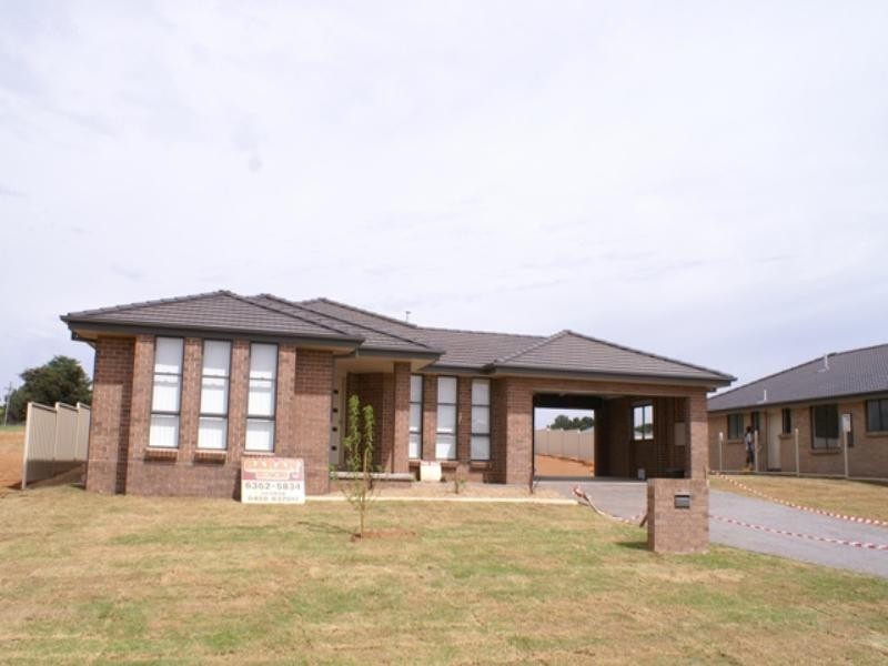 Lot 212 (21) Diamond Drive, Orange NSW 2800