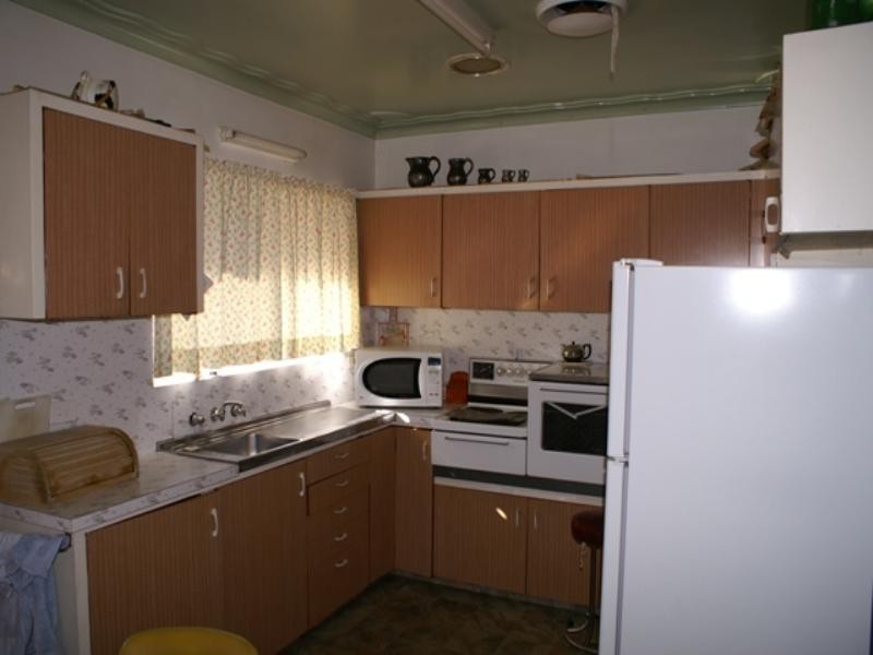 21 Rowan Street, Orange NSW 2800