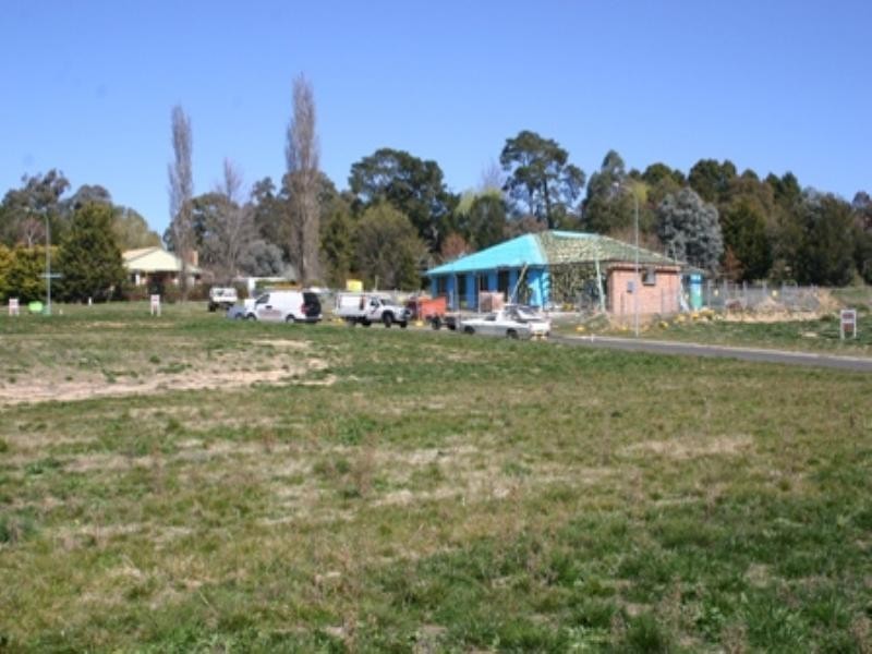 . Poplars Estate, Orange NSW 2800