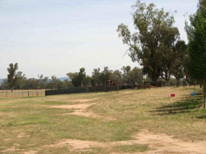. Cowra Road, Gooloogong NSW 2805