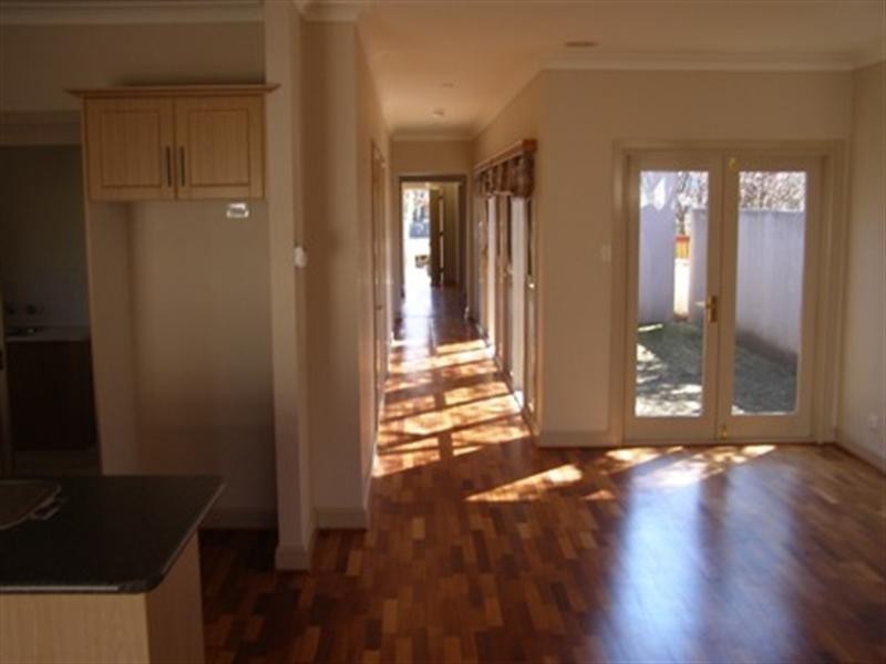 16 Sampson Street, Orange NSW 2800