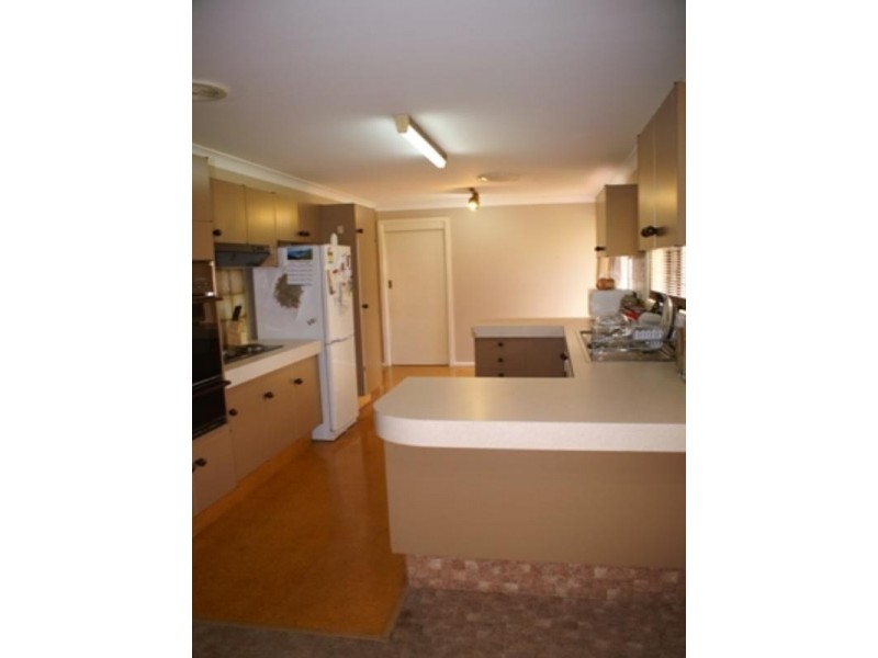 2 Phillip Street, Orange NSW 2800