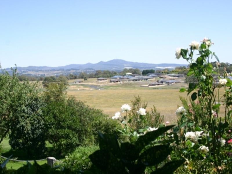 10 Illamatta Way, Orange NSW 2800