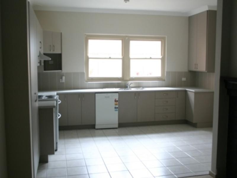 2/70 Hill Street, Orange NSW 2800